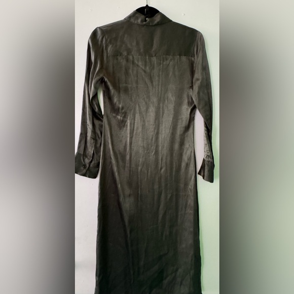 Elegant dark green Button-Up Dress Zara size small - Picture 3 of 3